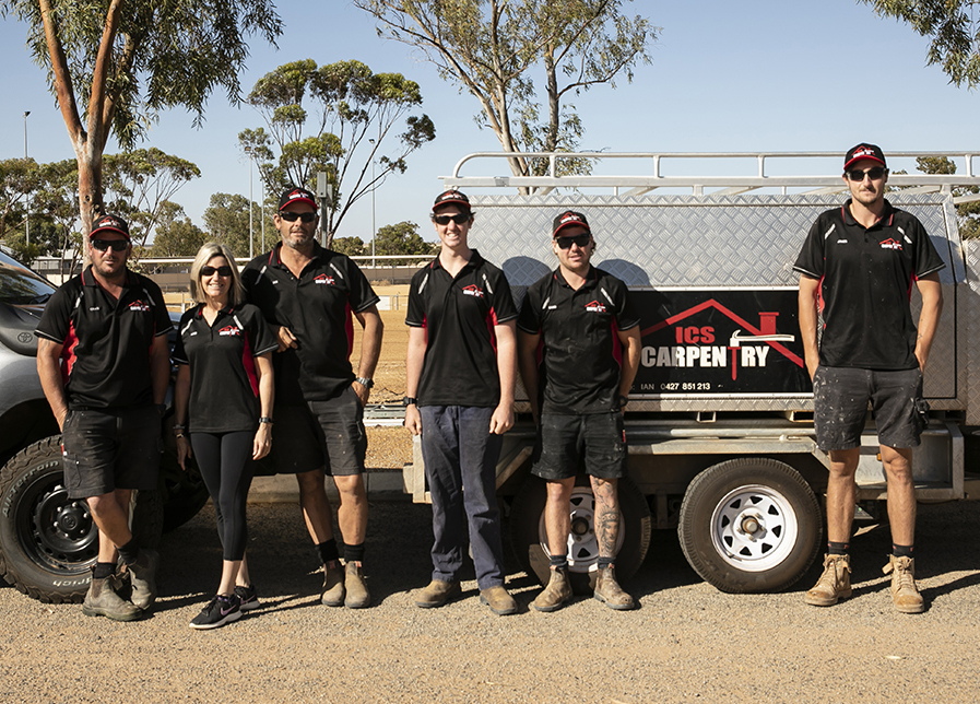 Ics Carpentry Team lined up in front of vehicle inBencubbin
